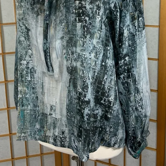 Johnny Was Pete and Greta silk blouse green and brown pattern. - Picture 11 of 14